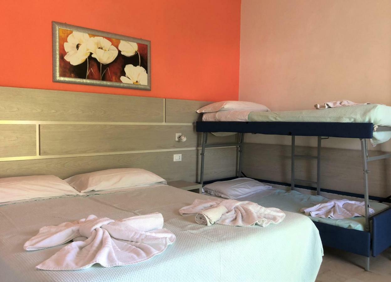 Hotel Edy Rimini Eksteriør billede