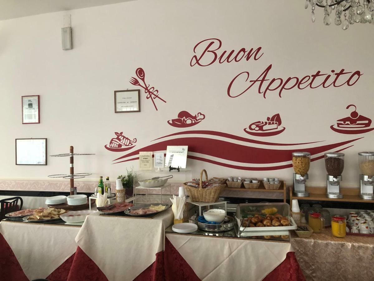 Hotel Edy Rimini Eksteriør billede