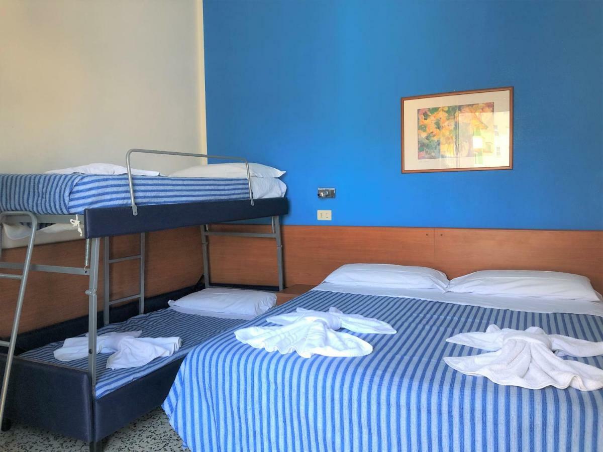 Hotel Edy Rimini Eksteriør billede