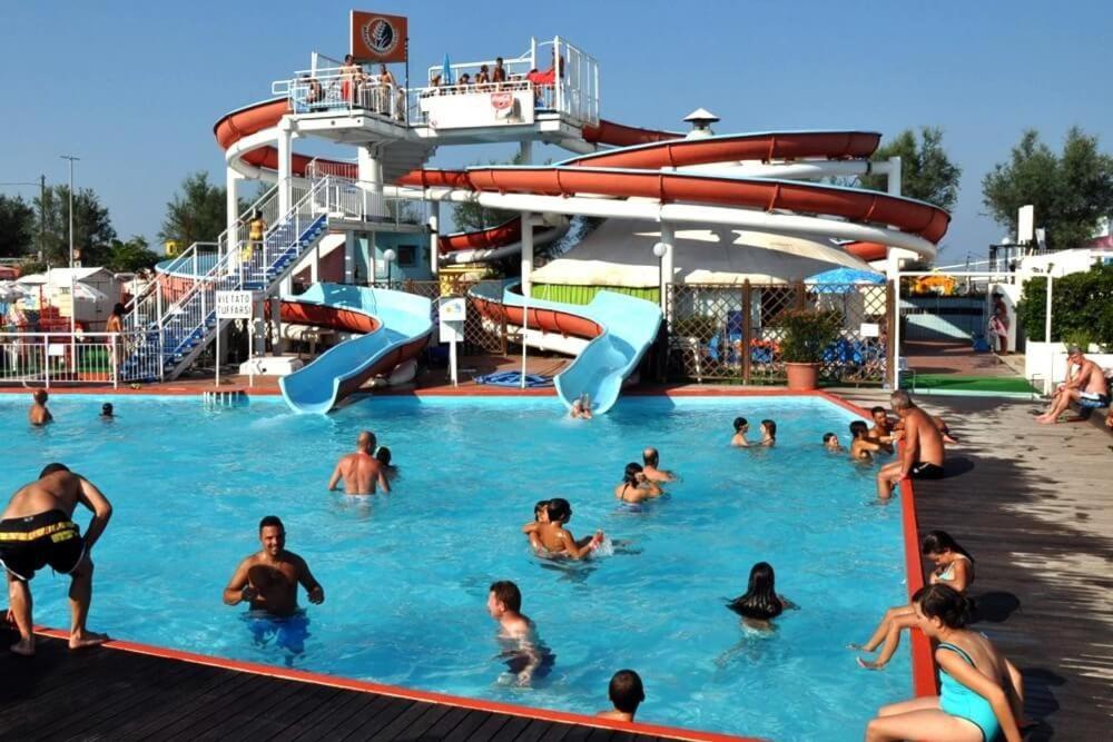 Hotel Edy Rimini Eksteriør billede