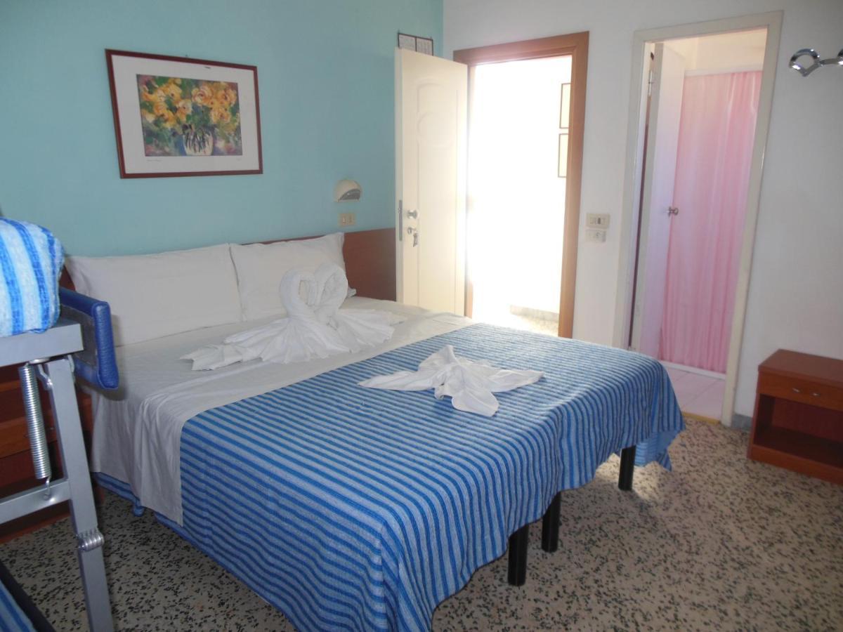Hotel Edy Rimini Eksteriør billede