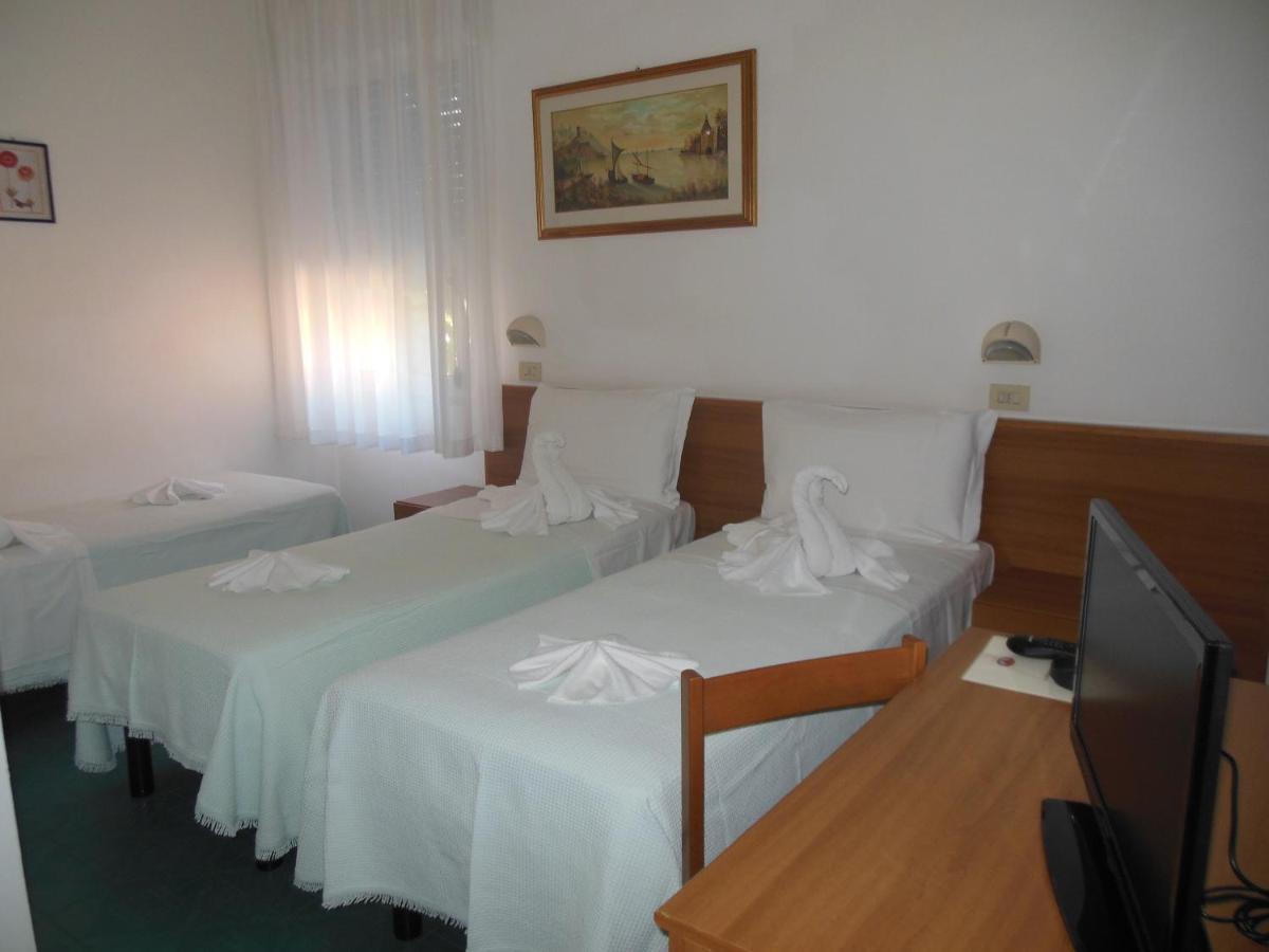Hotel Edy Rimini Eksteriør billede
