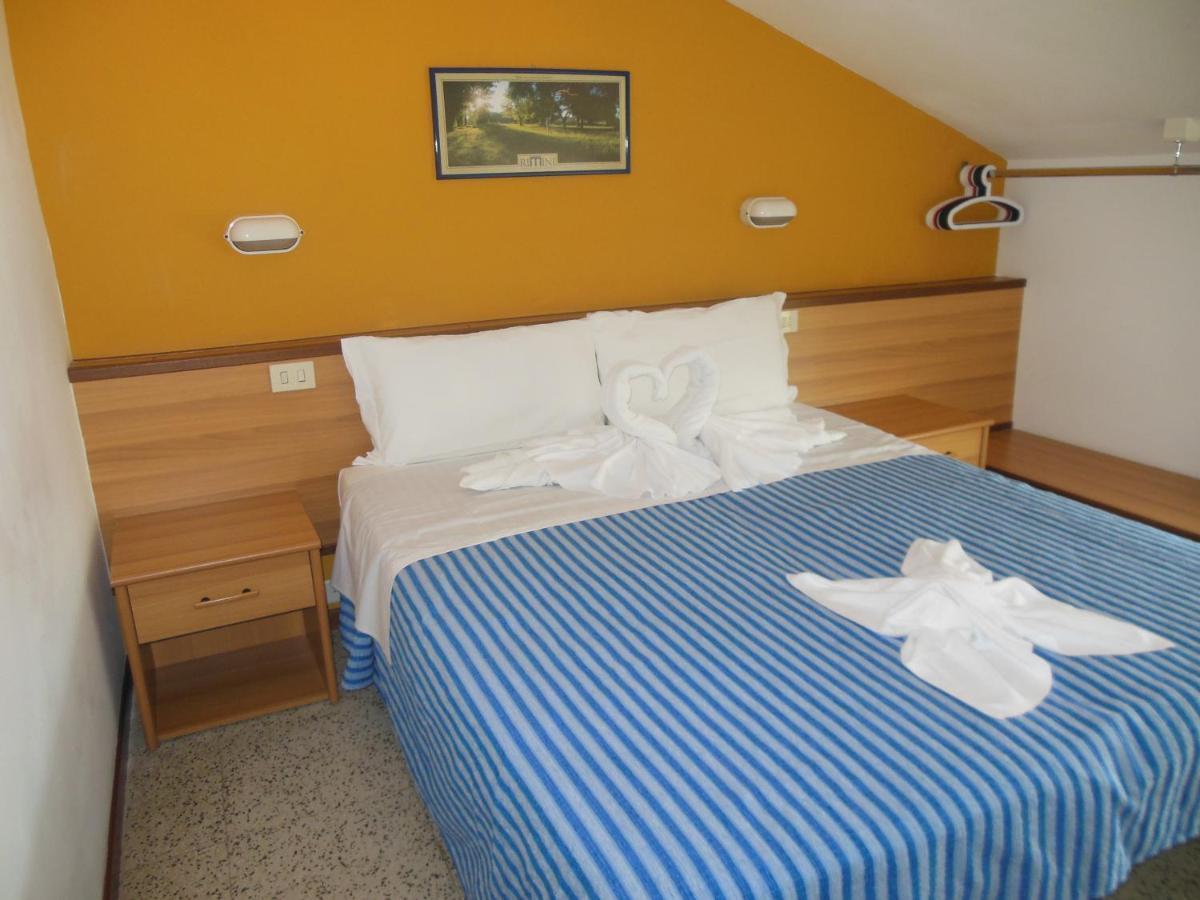 Hotel Edy Rimini Eksteriør billede
