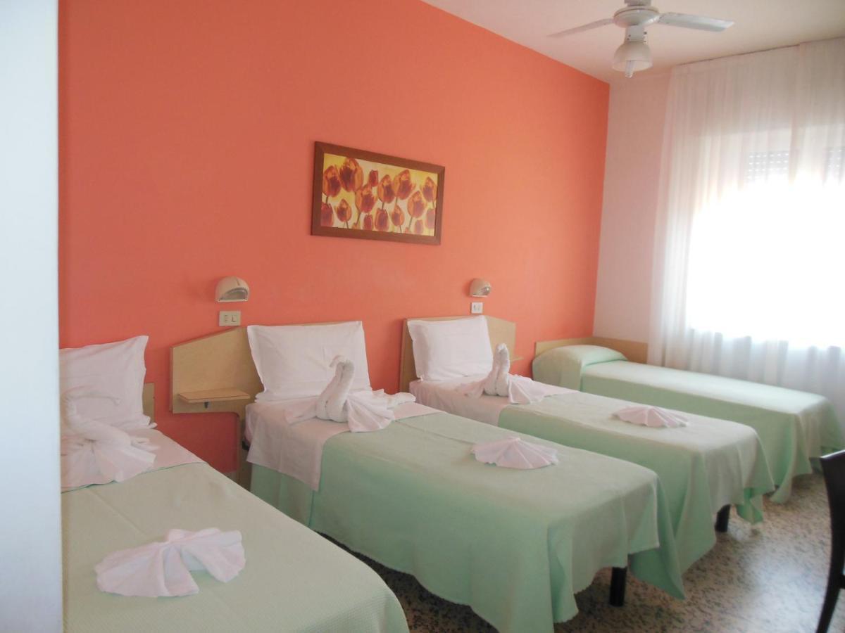 Hotel Edy Rimini Eksteriør billede
